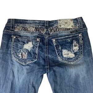 Miss Me size 31 mid rise easy boot jeans embroidered cowgirl western rodeo blue